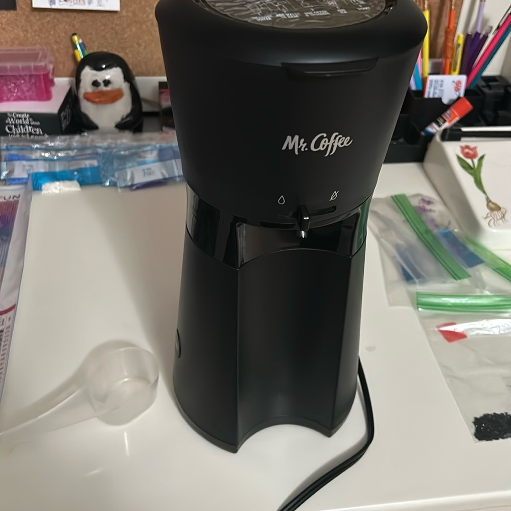 Mr Coffee Iced Coffee Maker with Scooper